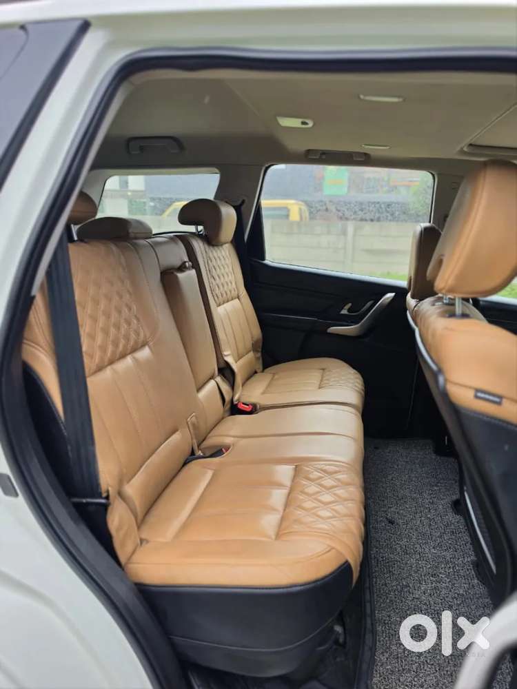 Mahindra Xuv500 W11 Option, 2019, Diesel