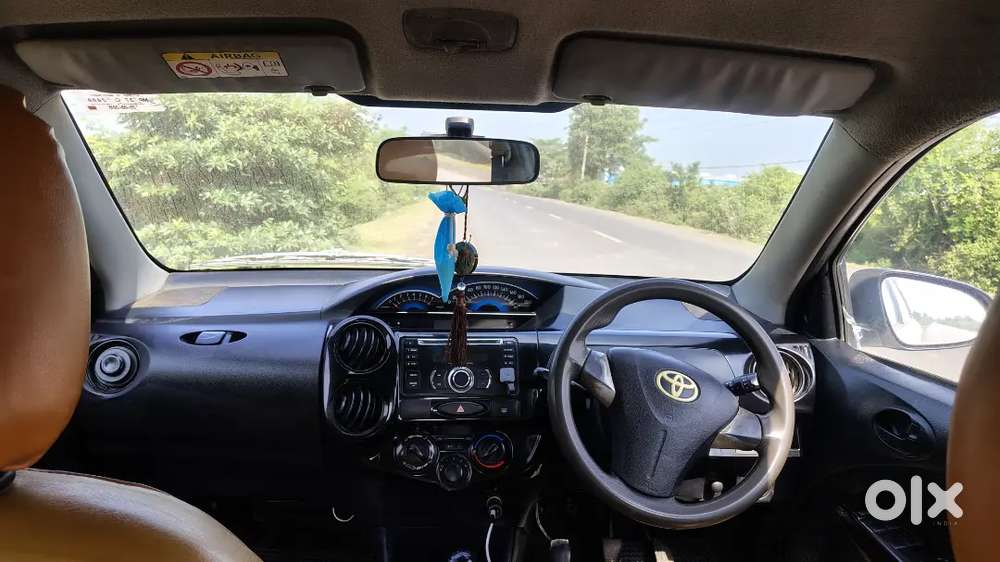 Toyota Etios Cross 1.2 2013