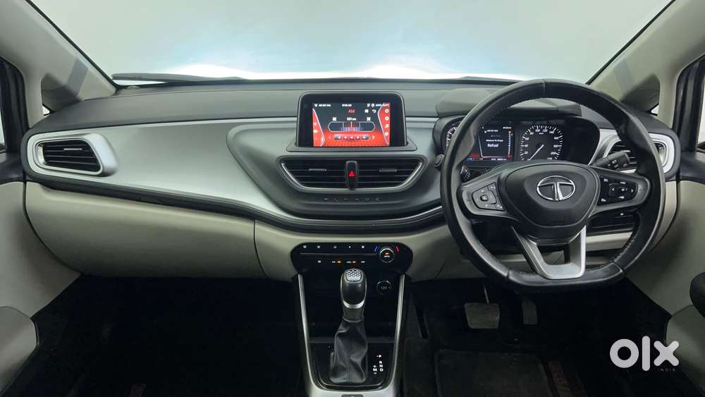 Tata Altroz 1.2 Xza Plus, 2023, Petrol