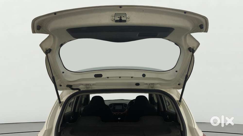Hyundai Grand I10 1.2 Sportz Prime Edition Vtvt, 2016, Petrol
