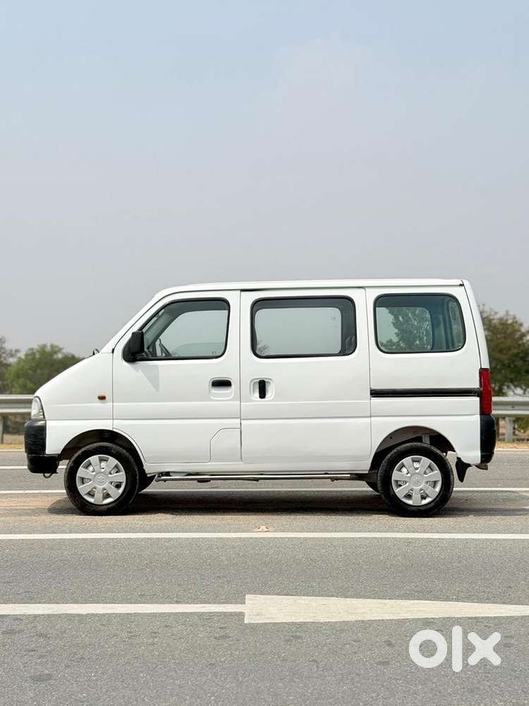 Maruti Suzuki Eeco 2016