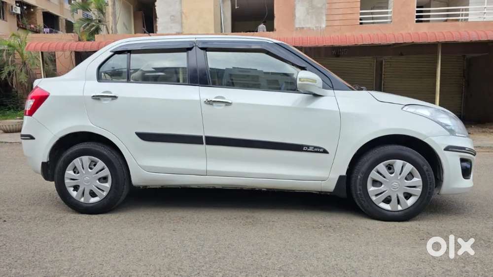 Maruti Suzuki Swift Dzire 1.3 Vxi, 2014, Petrol