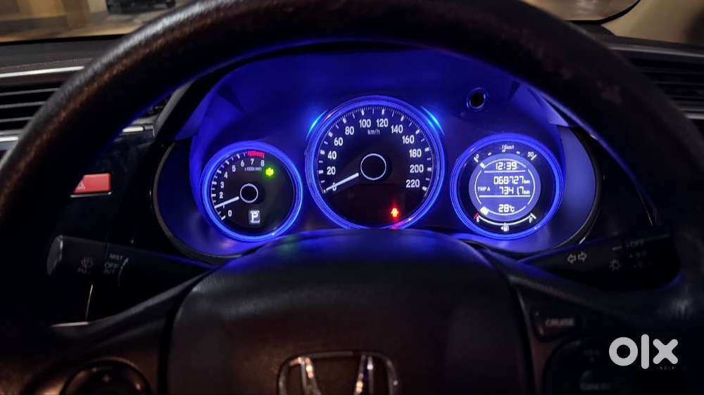 Honda City 1.5 Sv Cvt (ivtec) Less Driven Great Condition