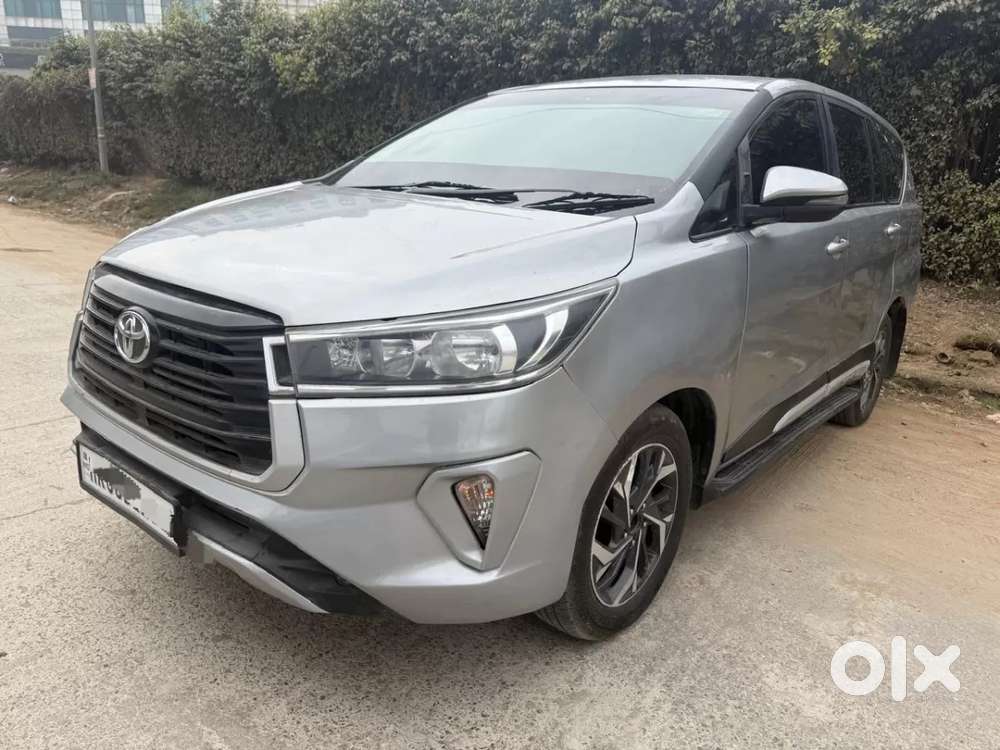 Toyota Innova Crysta [ ] 2.4 Gx At 7 Str, 2022, Diesel