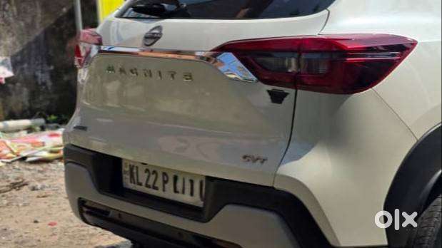 Nissan Magnite Turbo Cvt Dual Tone, Fully Automatic, Single Owner