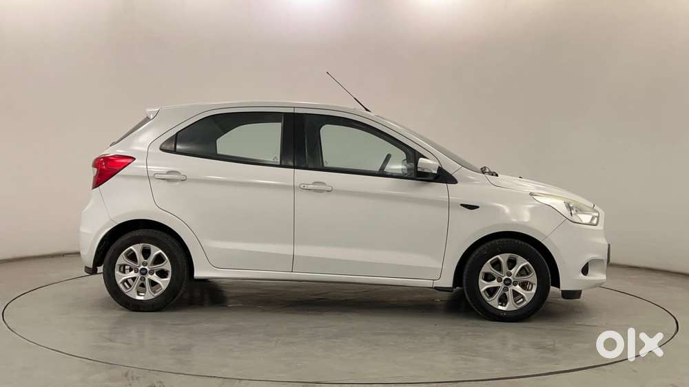 Ford Figo Petrol Titanium, 2017, Petrol