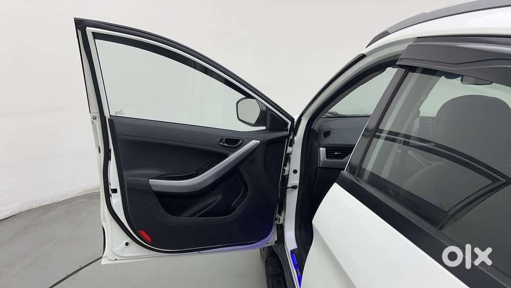 Tata Nexon 1.2 Revotron Xm (s), 2022, Petrol