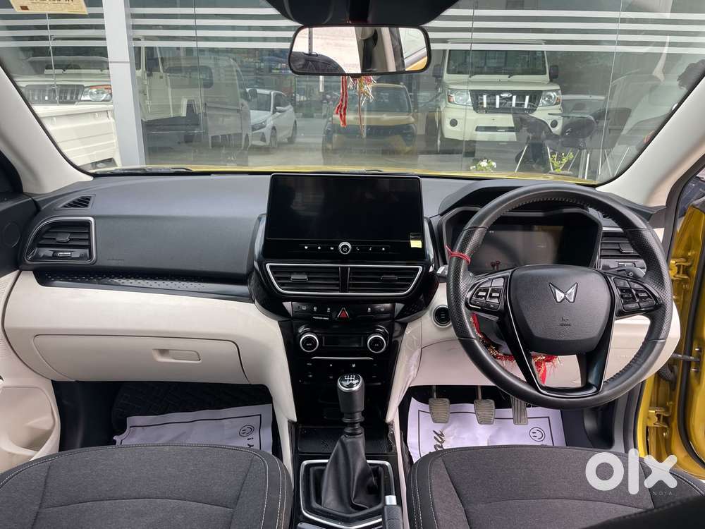Mahindra Xuv 3xo Ax5 Ds Mt, 2024, Diesel