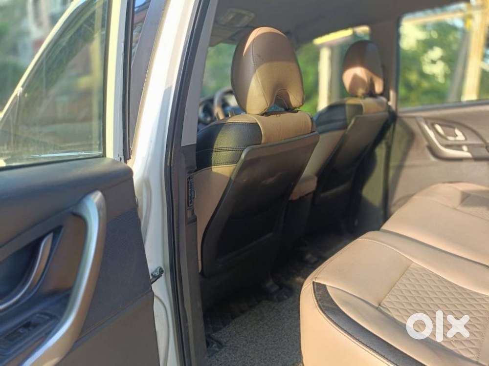 Mahindra Xuv500 W7, 2018, Diesel