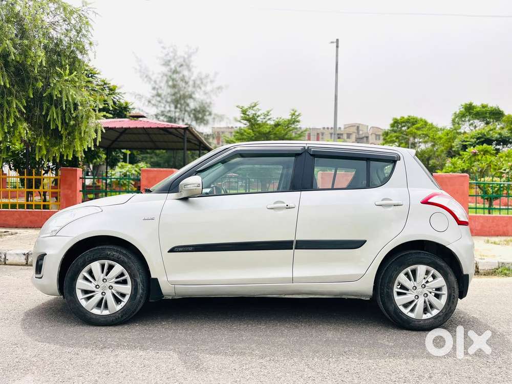 Maruti Suzuki Swift Zdi Plus, 2017, Diesel