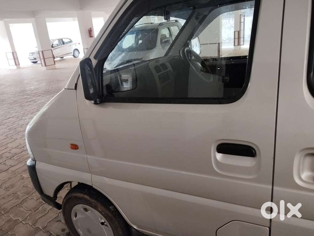 2023 Maruti Eeco Petrol