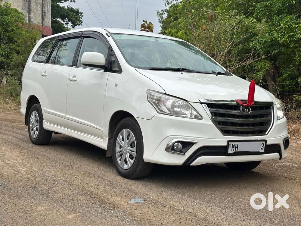 Toyota Innova [2013-2016] 2.5 G4 8 Str, 2016, Diesel