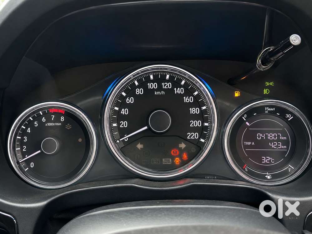 Honda City 1.5 V 4th Gen I-vtec Mt, 2018, Petrol