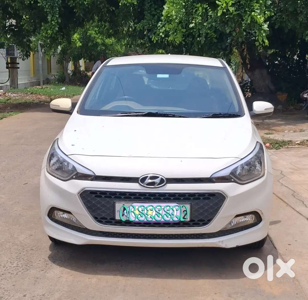 Hyundai I20 2016 Petrol Well Maintained, All 4 New Ztyres
