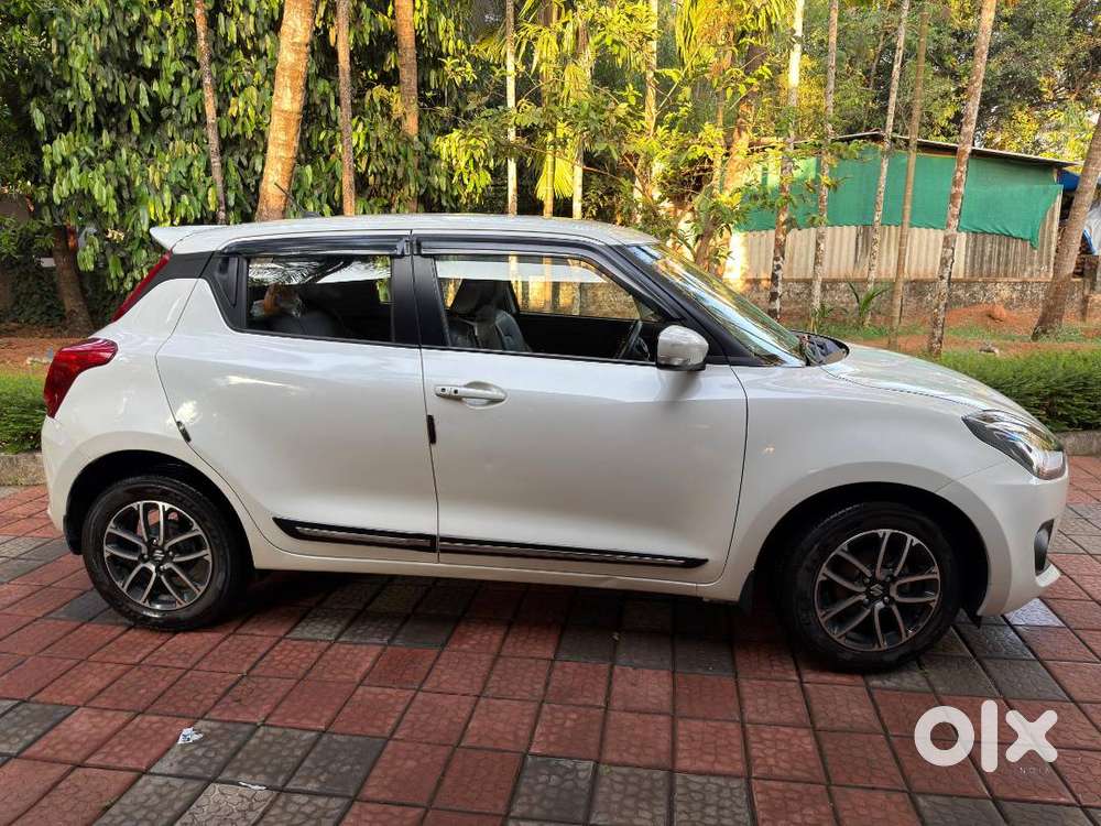 Maruti Suzuki Swift Zxi+ Amt 2020 (top Model)