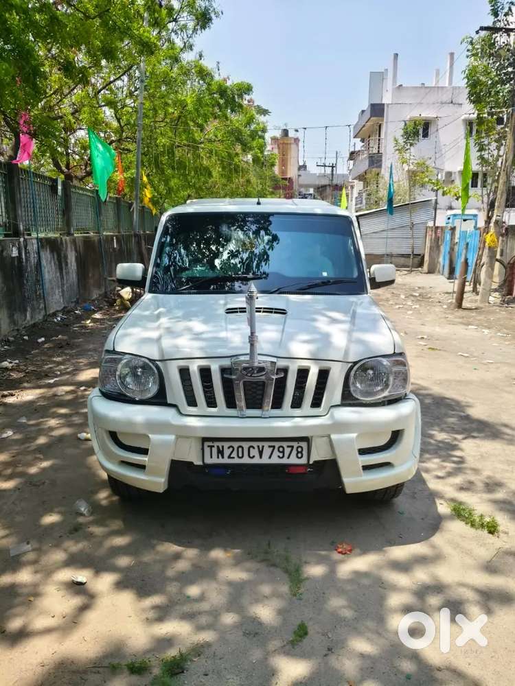 Mahindra Scorpio 2013