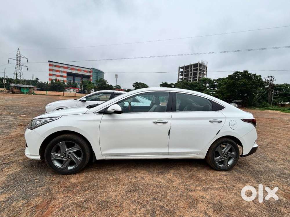 Hyundai Verna 1.5 Mpi Mt Sx (o), 2021, Petrol