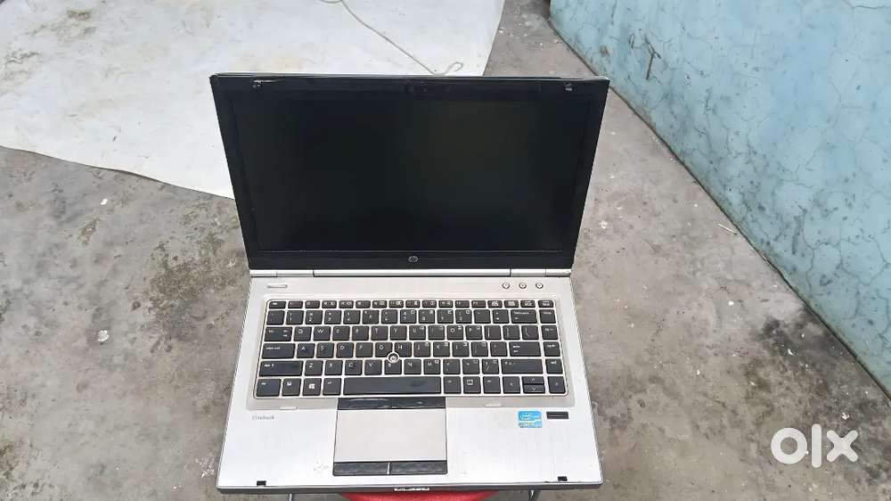 On laptop with charger best laptop of hp