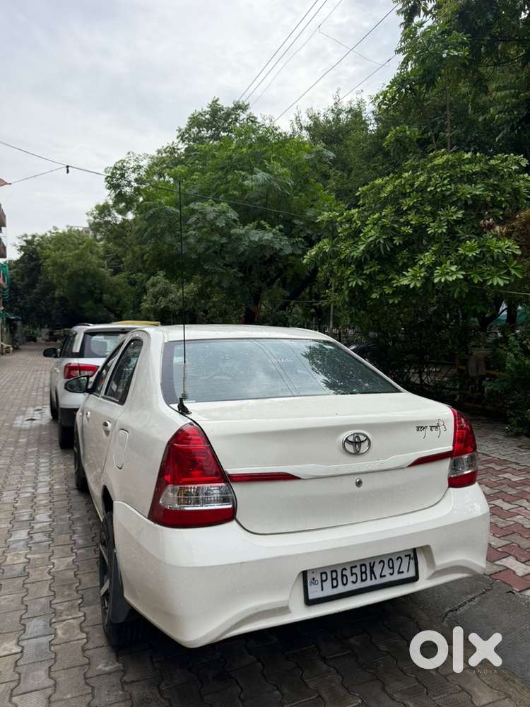 Toyota Etios Diesel Manual 2012