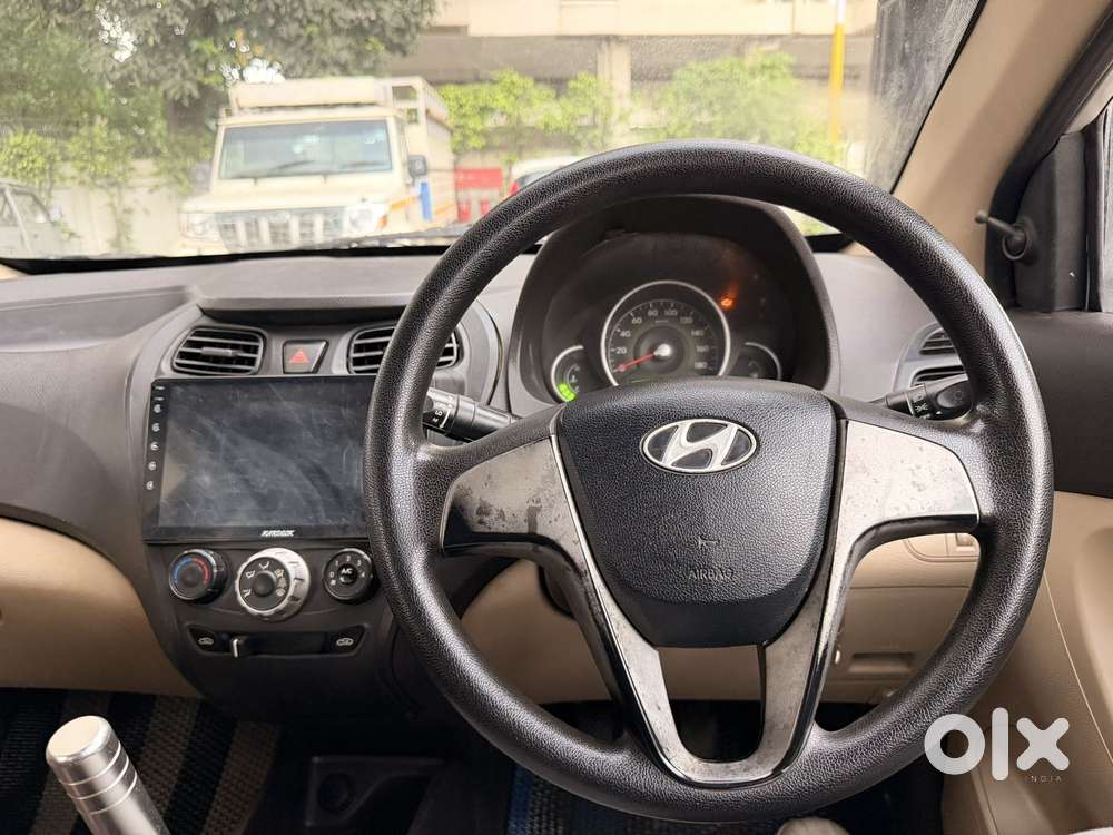 Hyundai Eon Sportz, 2016, Petrol
