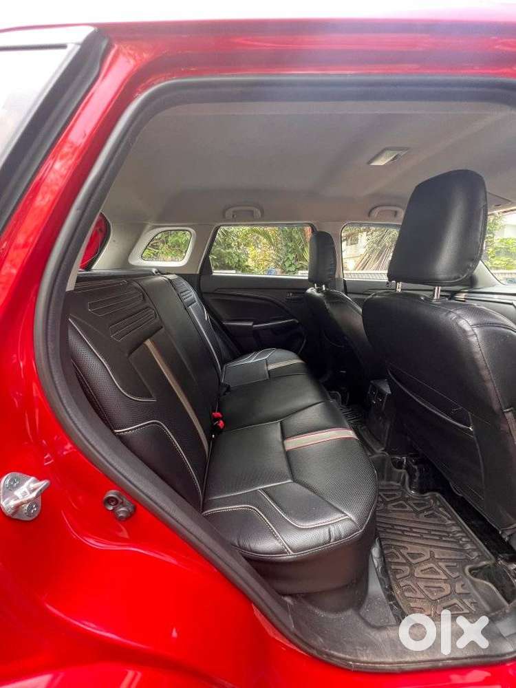 Maruti Suzuki Brezza 1.5 Lxi Smart Hybrid, 2024, Petrol