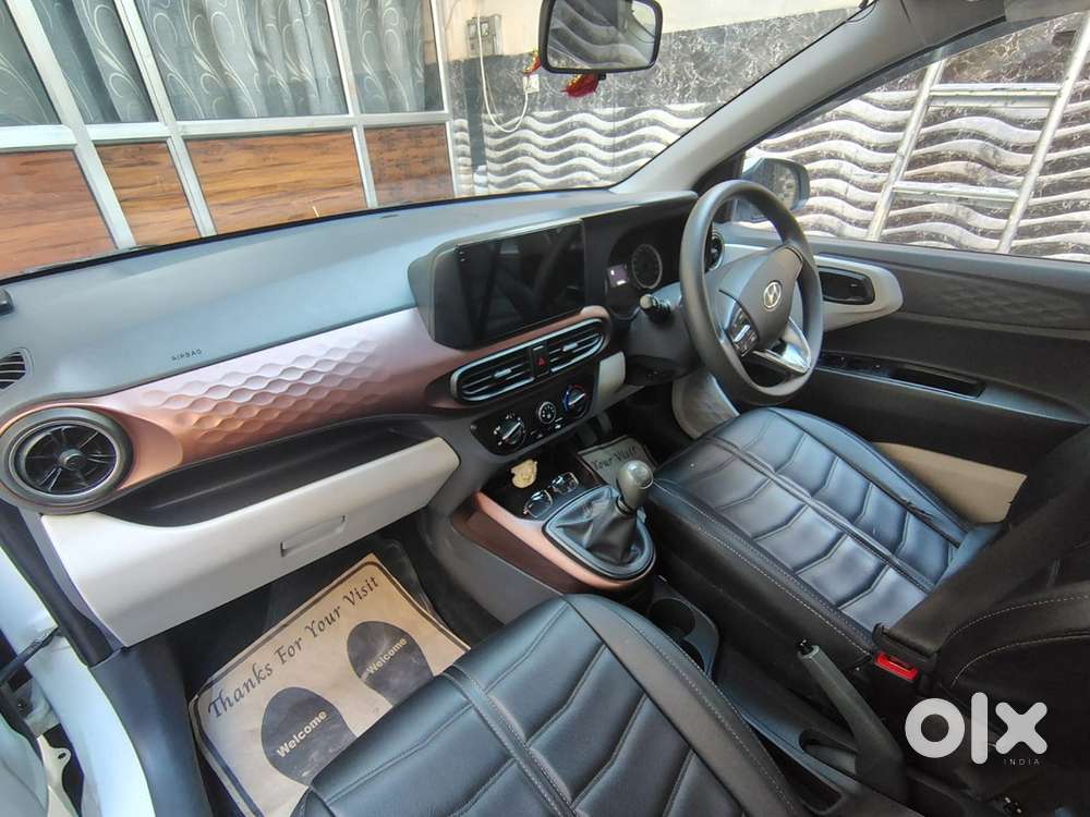 Hyundai Aura 2022 Cng & Hybrids Well Maintained
