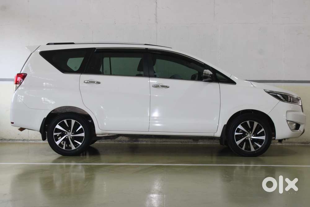 Toyota Innova Crysta 2.4 Z 7 Str, 2023, Diesel