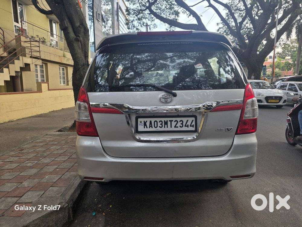 Toyota Innova 2.5 Vx 7 Str Bs-iii, 2013, Diesel