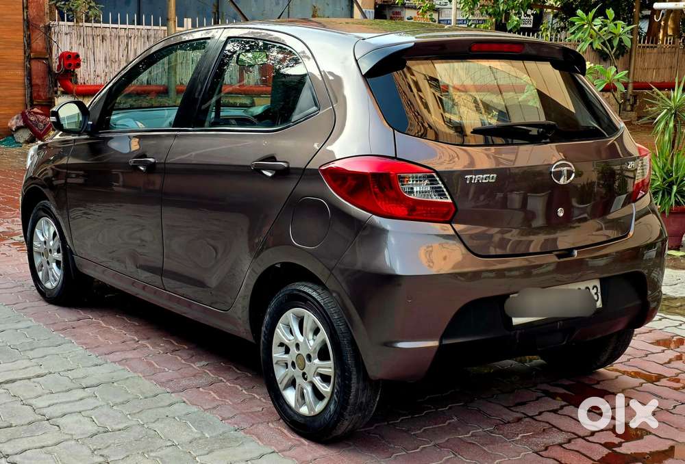 Tata Tiago 1.2 Revotron Xza, 2018, Petrol
