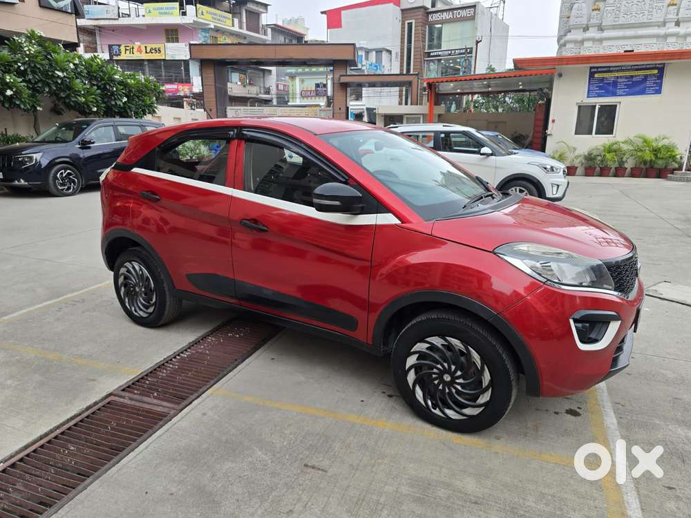 Tata Nexon 1.2 Revotron Xm, 2017, Diesel