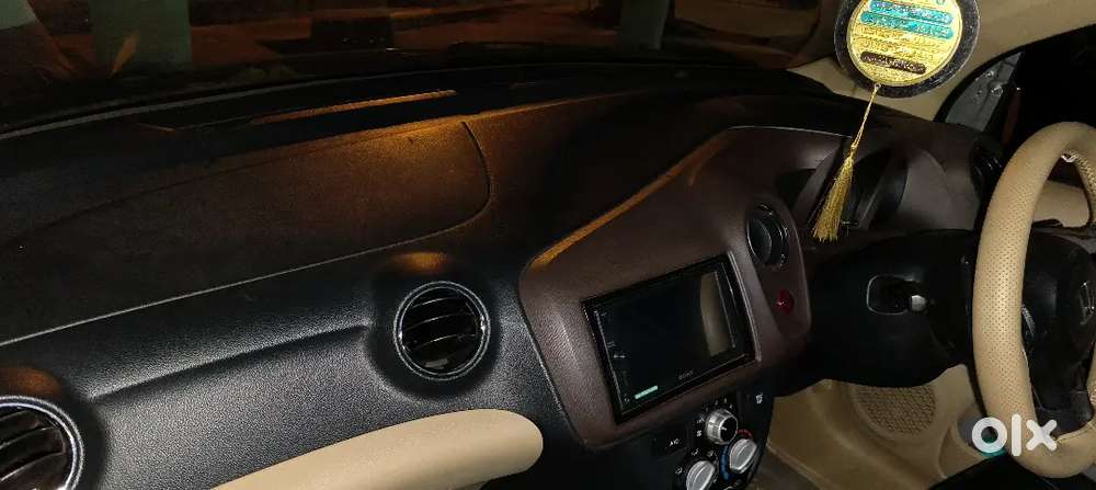 Honda Brio 2014 Petrol Well Maintained