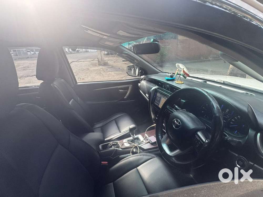 Toyota Fortuner Legender 2017 Diesel Well Maintained