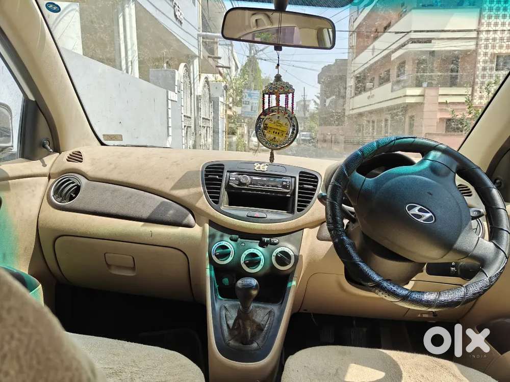 Hyundai I10 2010 Petrol 34500 Km Driven, Renewal Is Done Till 2030