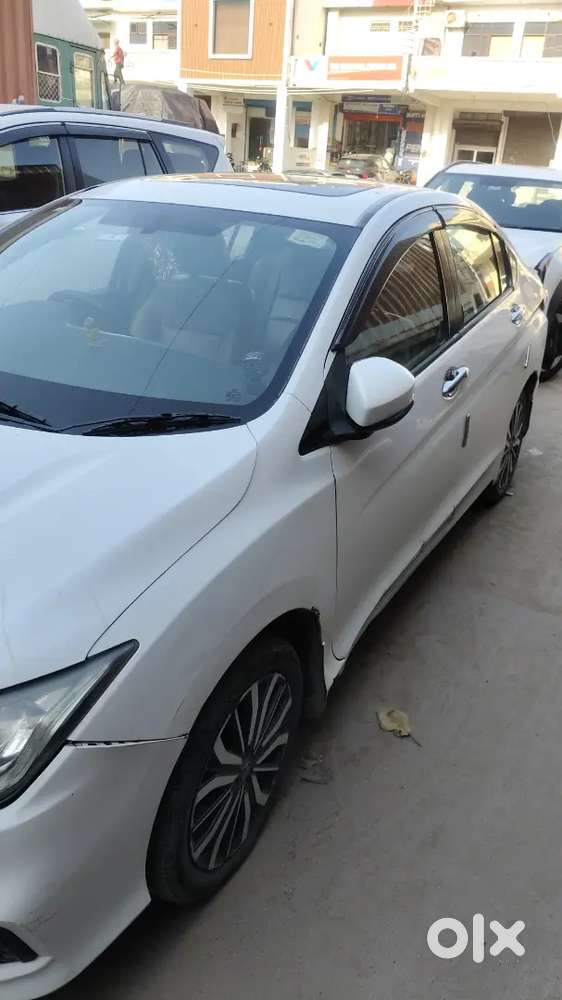 Honda City -
