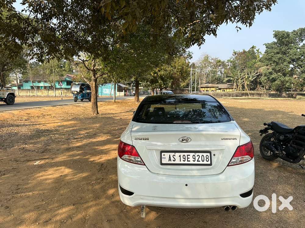 Hyundai Verna 2013 Petrol Well Maintained