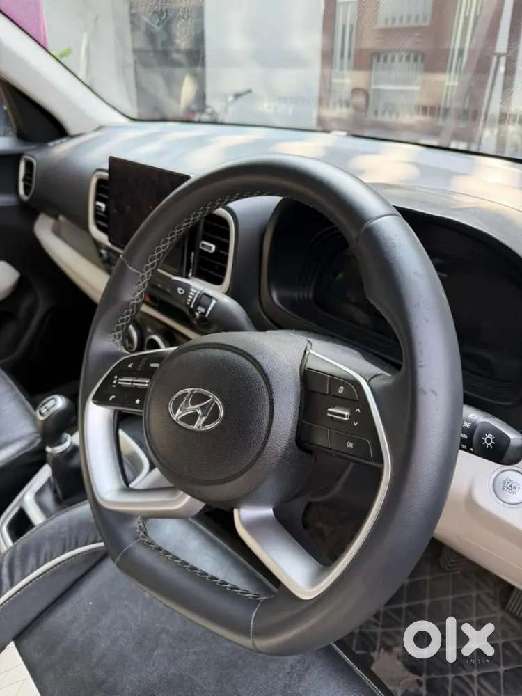 Hyundai Venue 2022 Petrol Good Condition