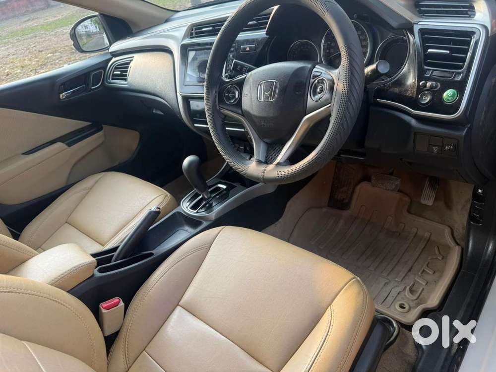 Honda City V At I-vtec, 2018, Petrol