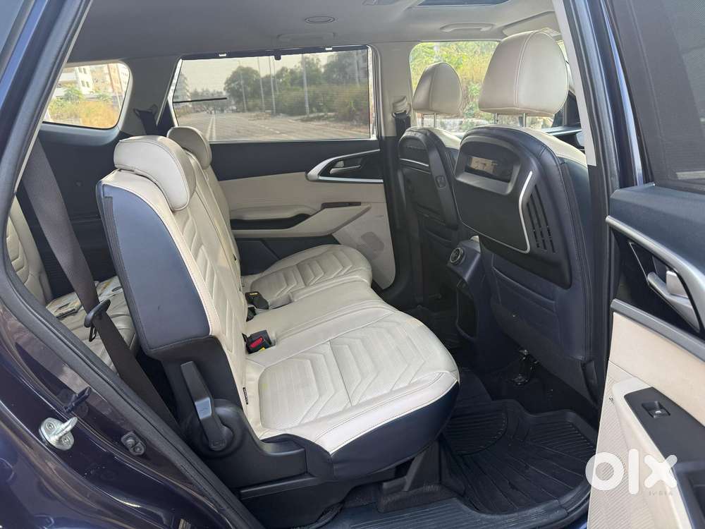 Kia Carens 1.4 Luxury Plus Dct 7 Str, 2022, Petrol