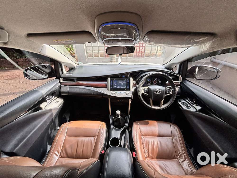 Toyota Innova Crysta 2.4 V 8 Str, 2018, Diesel