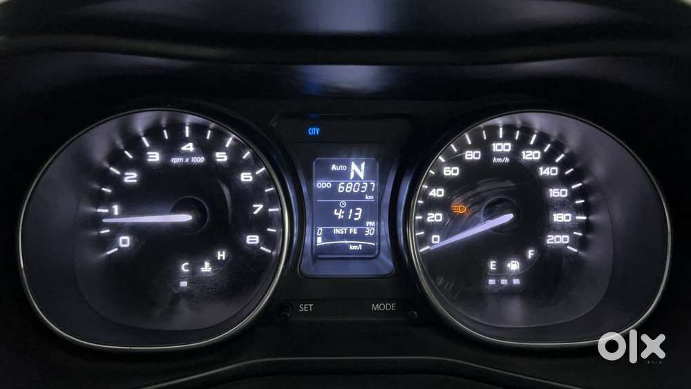 Tata Nexon 1.2 Revotron Xza Plus Dualtone, 2018, Petrol