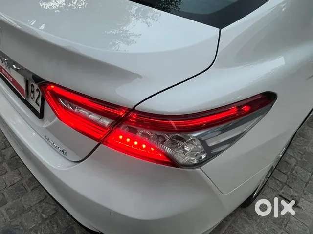 Toyota Camry Hybrid, 2021, Petrol