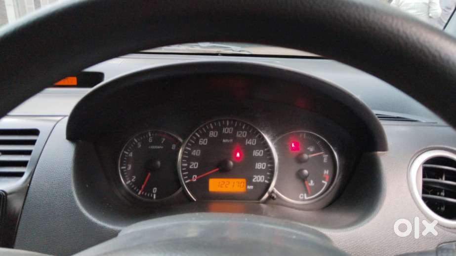 Maruti Suzuki Swift Dzire Zxi, 2011, Petrol