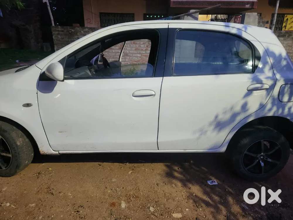 Toyota Etios Liva 2012 Diesel 200000 Km Driven