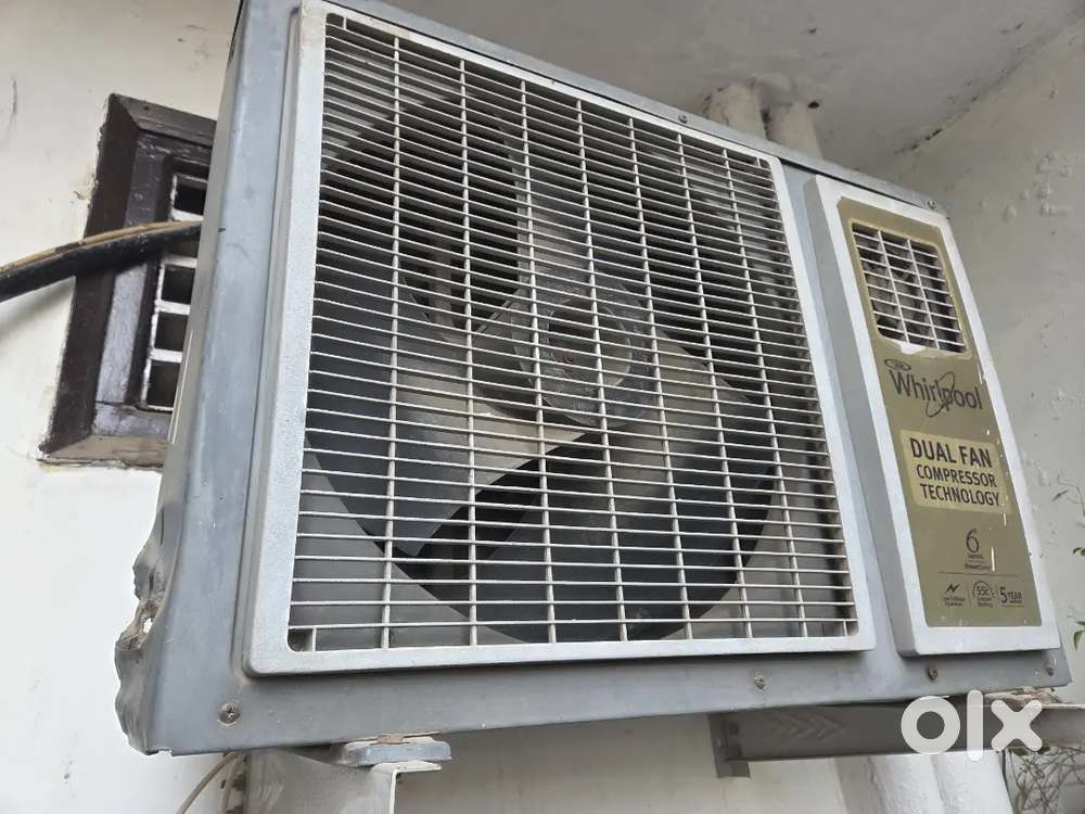 AC 1.5TON SPLIT URGENT SELL