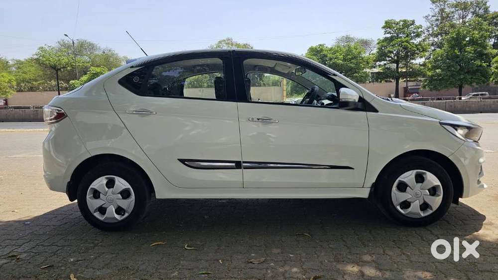 Tata Tigor 1.2 Revotron Xm Cng, 2023, Cng & Hybrids