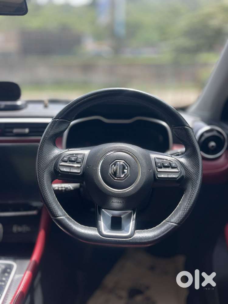 Mg Astor 1.5 Savvy Cvt S Red, 2022, Petrol