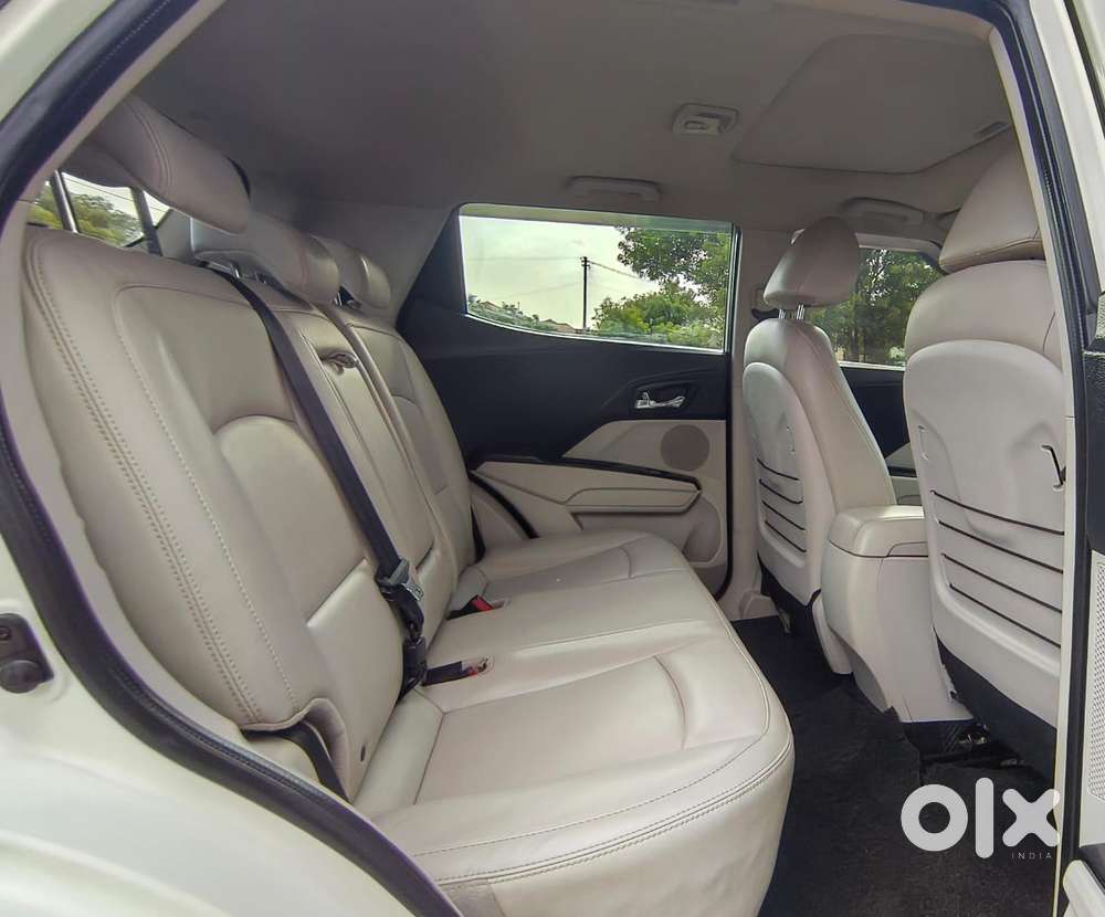 Mahindra Xuv300 W8 Diesel, 2019, Diesel