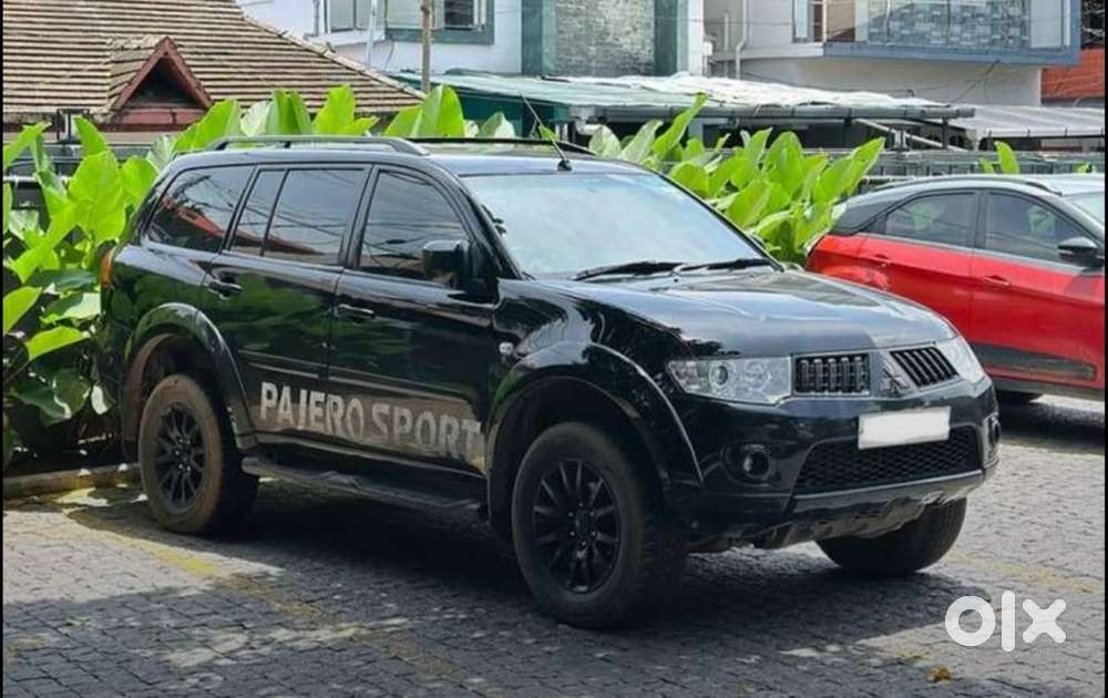 Mitsubishi Pajero Sport 2.5 Manual, 2012, Diesel