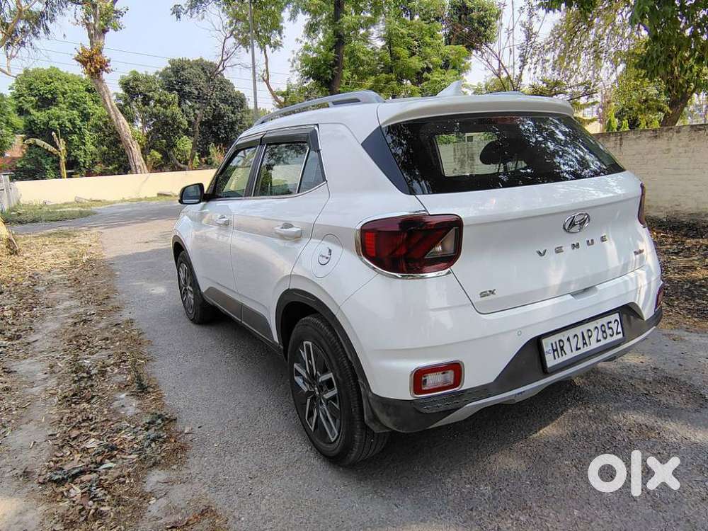 Hyundai Venue 1.0 Sx Turbo Imt, 2022, Petrol