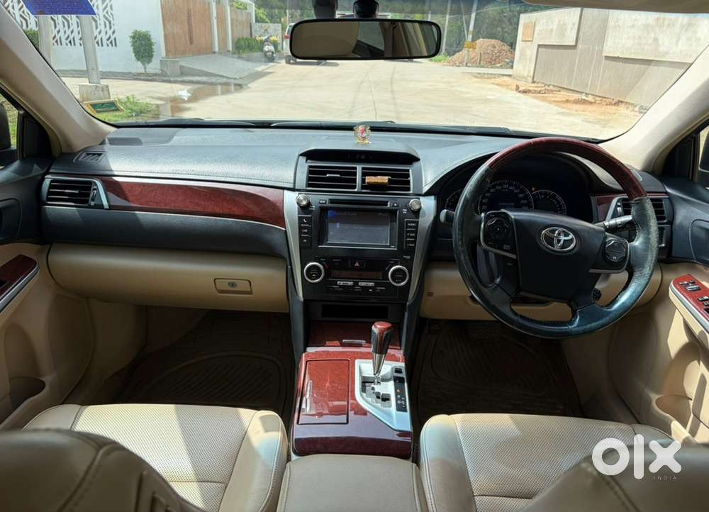 Toyota Camry Petrol 2012
